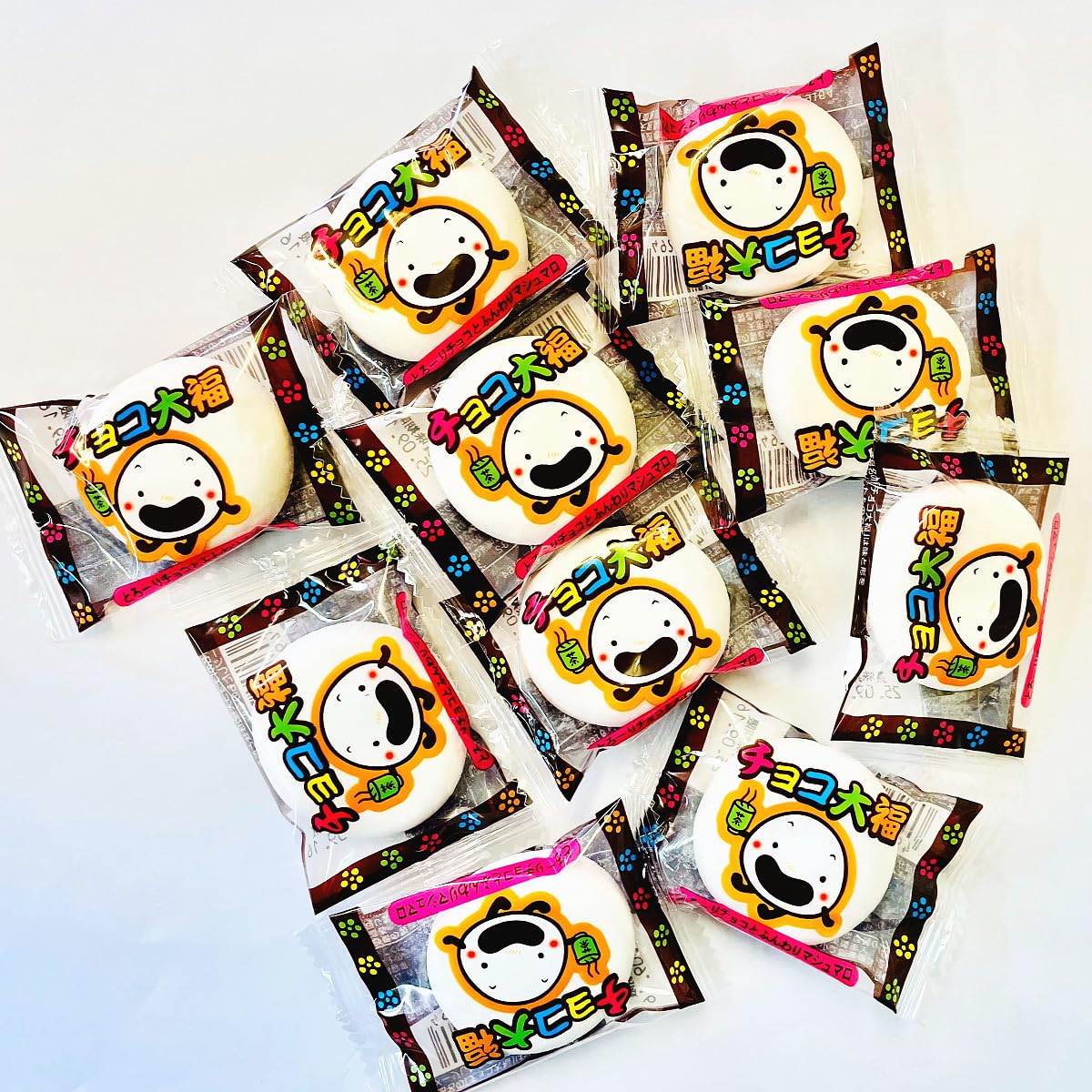 Amazon.co.jp: やおきん チョコ大福 135個 : 食品・飲料・お酒